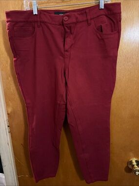 torrid Maroon Mid-Rise Skinny Ankle Ponte Pants